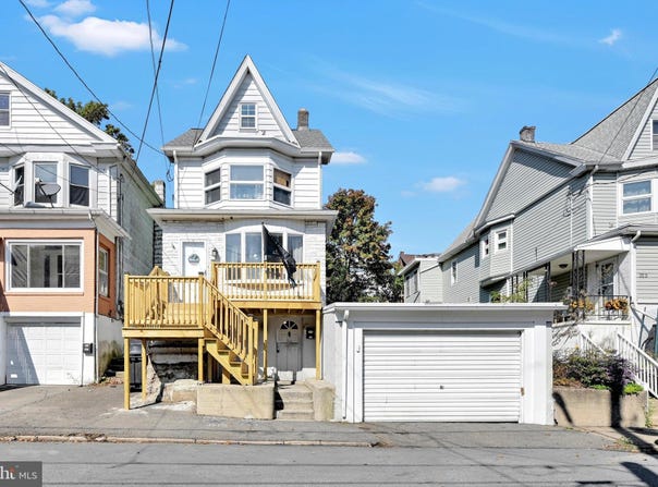 307 INDIANA Avenue, SHENANDOAH, PA 17976