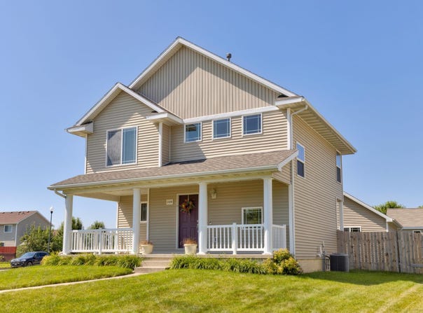 2828 SW White Birch Drive, Ankeny, IA 50023