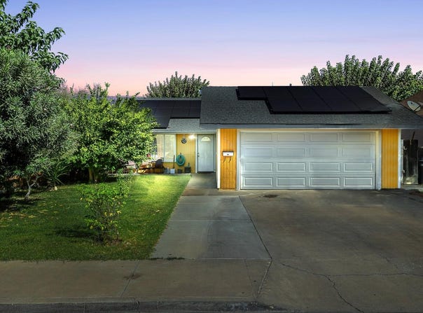 275 E Pleasant Street, Coalinga, CA 93210