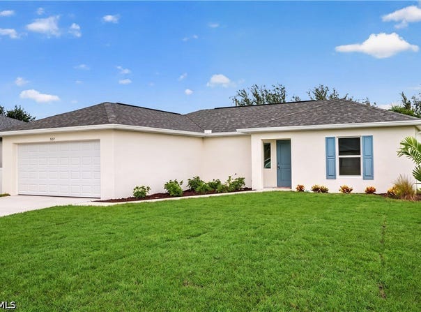 509 NE 24th Terrace, Cape Coral, FL 33909