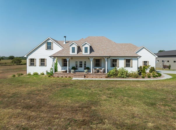 1751 S Bonanza, Garden Plain, KS 67050