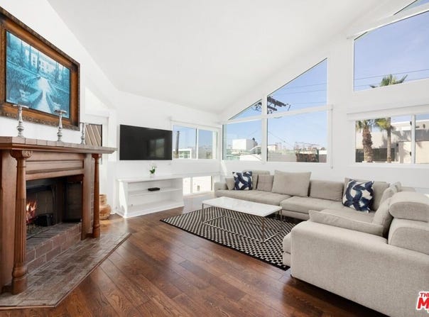 18 Union Jack St, Marina Del Rey, CA 90292