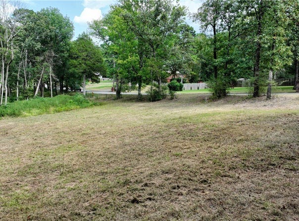 22 River Oaks lot: 22, Russellville, AR 72802