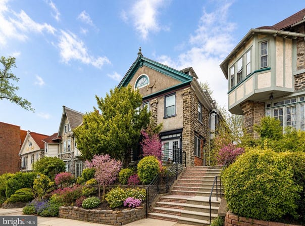 4320 SPRUCE Street, PHILADELPHIA, PA 19104
