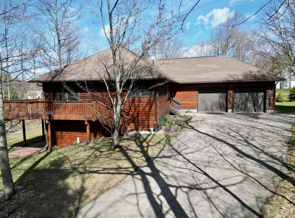 70 David Drive, Marquette, MI 49855