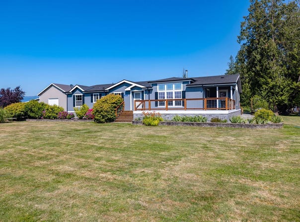 4919 G Loop Rd, Bow, WA 98232