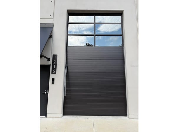 6500 MOTOR ENCLAVE Way, TAMPA, FL 33610