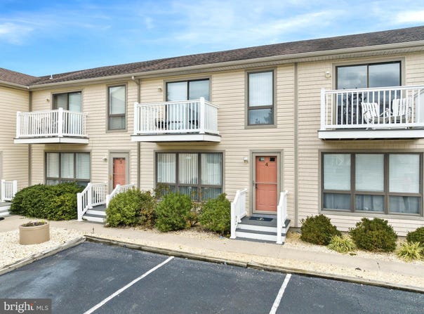215 CEDAR Street, LEWES, DE 19958