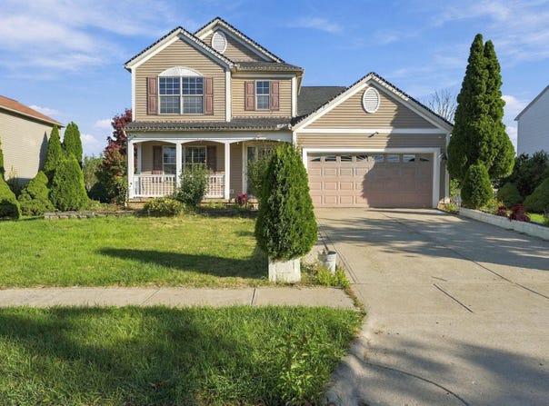 357 Eddington Drive, Pataskala, OH 43062