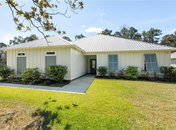 3135 Riverview Drive, Coden, AL 36523