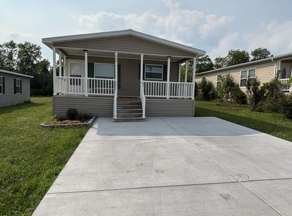 228 Artifact Ave, Winchester, VA 22603