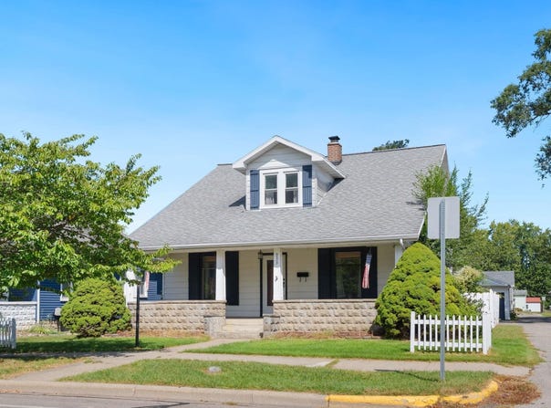 933 E Main Street, Warsaw, IN 46580