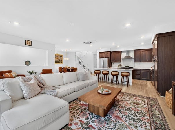 6810 Chroma CT, SAN JOSE, CA 95119