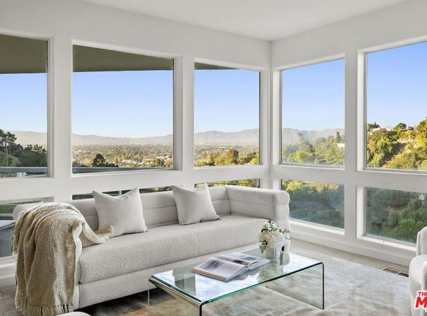 3670 Avenida Del Sol, Studio City, CA 91604