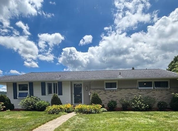 311 Freeman Drive, Johnstown, PA 15904