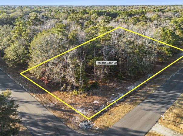 1998 Redfish Run SW lot: 296, Supply, NC 28462