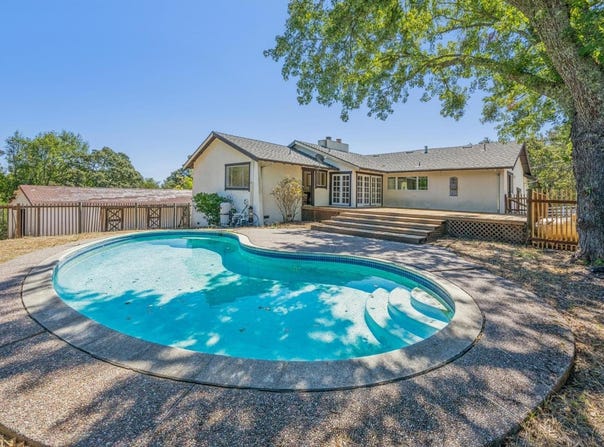 18943 Spring Drive, Sonoma, CA 95476