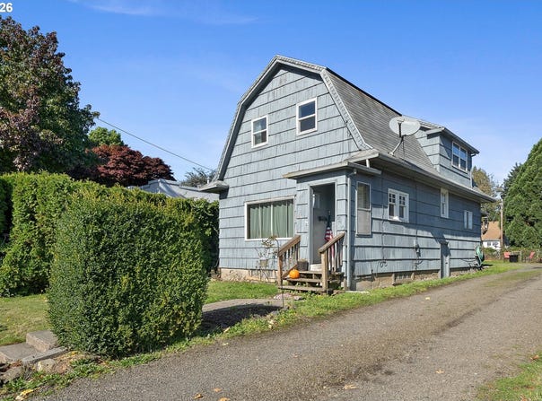 2410 3RD St, Tillamook, OR 97141