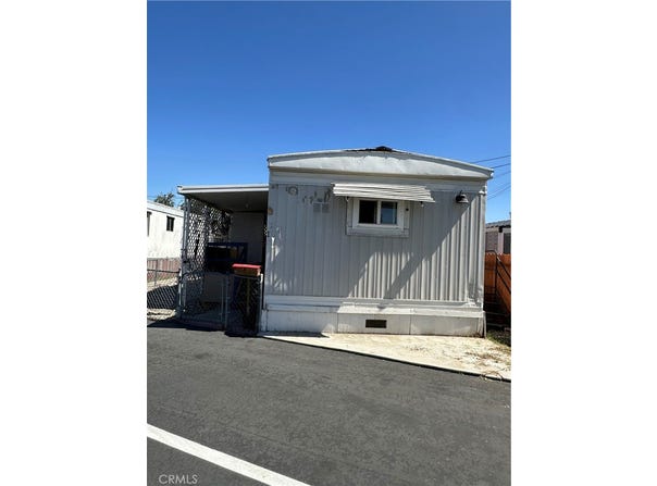 14890 Perris, Moreno Valley, CA 92553