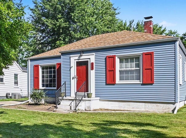 533 N Dexter Drive, Lansing, MI 48910