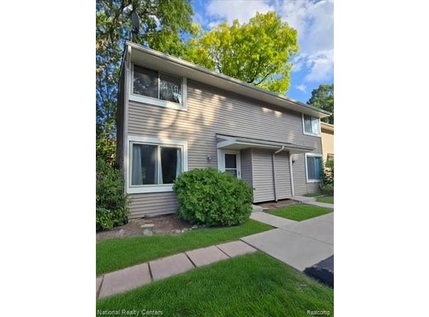 616 Rickett Road, Brighton, MI 48116