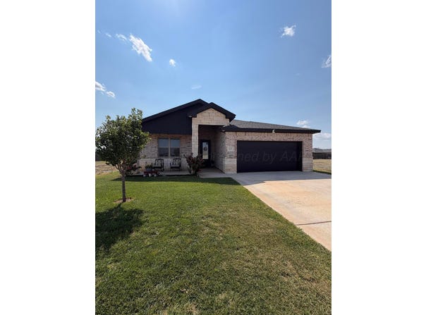 1122 Mesa Street, Hereford, TX 79045