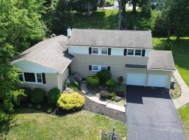 260 Saint Cloud Ave, West Orange Twp., NJ 07052-2521