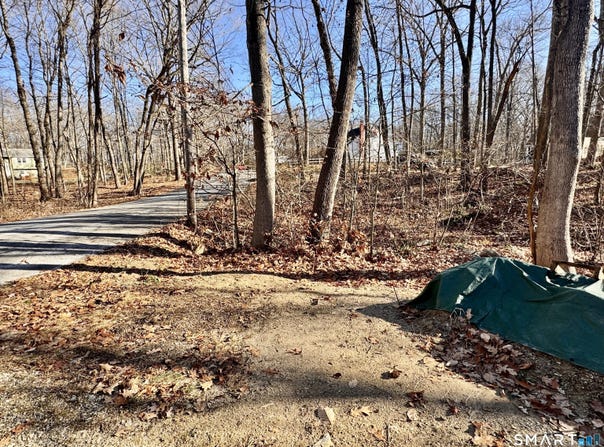 Ryan Terrace, Lebanon, CT 06249