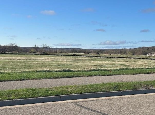 111 Woolgrass Way, Avon, MN 56310