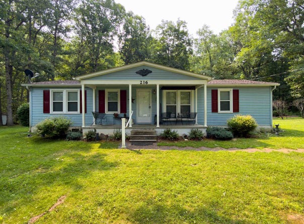 216 LITTLE CALF PASTURE HWY, SWOOPE, VA 24479