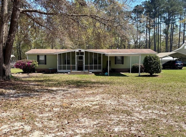 372 White Oak Dr., Eufaula, AL 36027