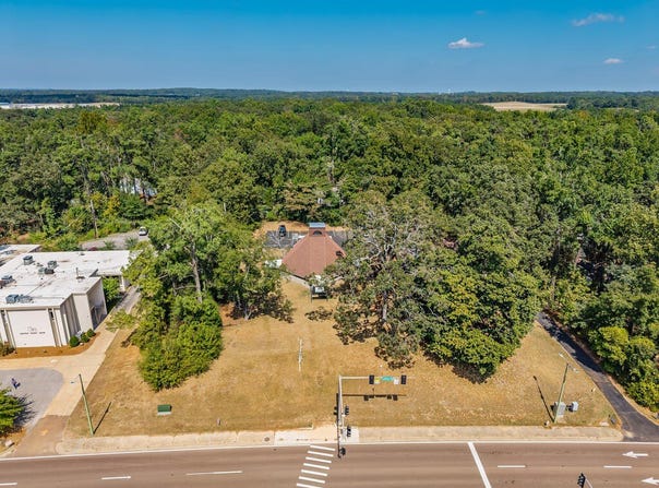 407 Jackson Avenue, OXFORD, MS 38655