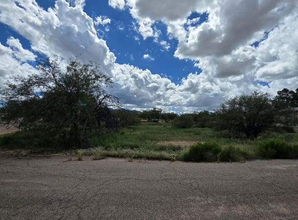 W Cypress Drive, Benson, AZ 85602