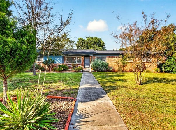 302 PARK RIDGE Avenue, TEMPLE TERRACE, FL 33617