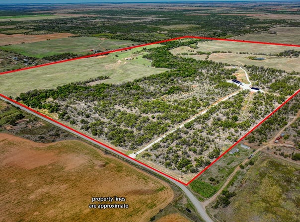 2337 Walsh, Megargel, TX 76370