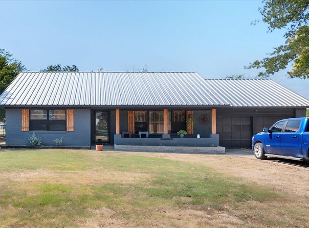 427 E Bradley Street, Fairfield, TX 75840