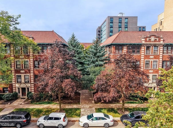 846 Hinman Avenue, Evanston, IL 60202
