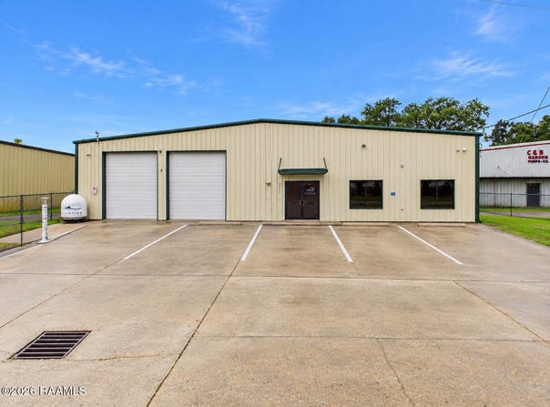 117 Nolan Road, Broussard, LA 70518