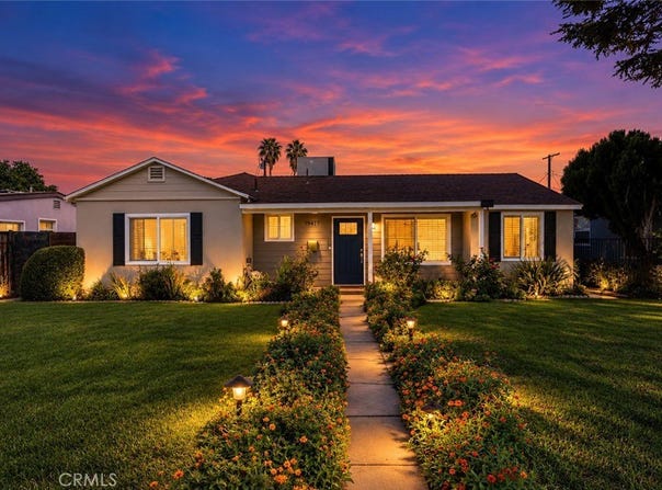 19417 Vanowen, Reseda, CA 91335