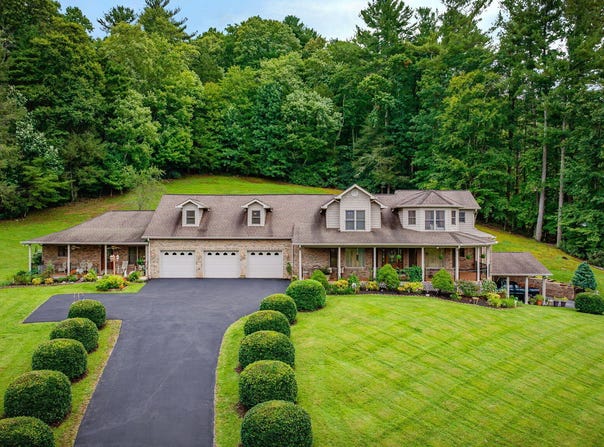 205 Fishery Loop Road, Erwin, TN 37650