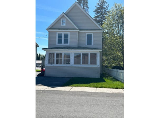 211 CrosbyBlvd, Old Forge, NY 13420