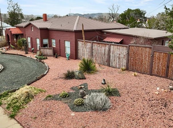 701 E Sul Ross, Alpine, TX 79830