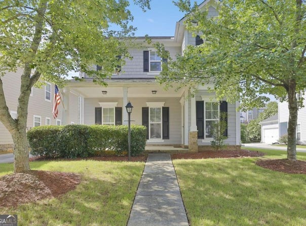4100 Lake Pass LN, Suwanee, GA 30024