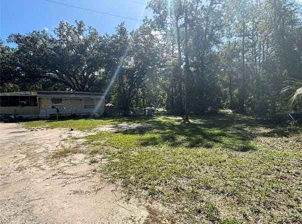 15801 NE 147TH Court, FORT MC COY, FL 32134