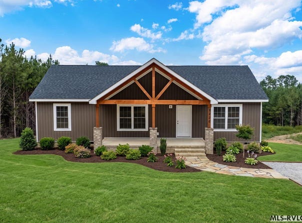 2236 Plank Road, South Hill, VA 23970