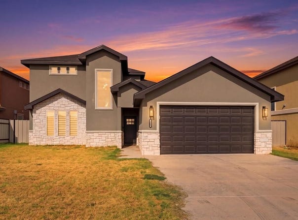 1509 S Willow St, Pecos, TX 79772