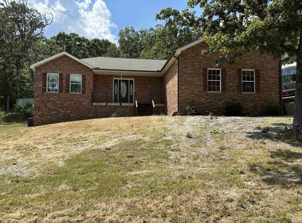 37 Valley Forge Drive, Mountain Home, AR 72653