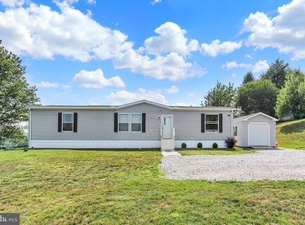 2120 STAUFFER Road, SEVEN VALLEYS, PA 17360