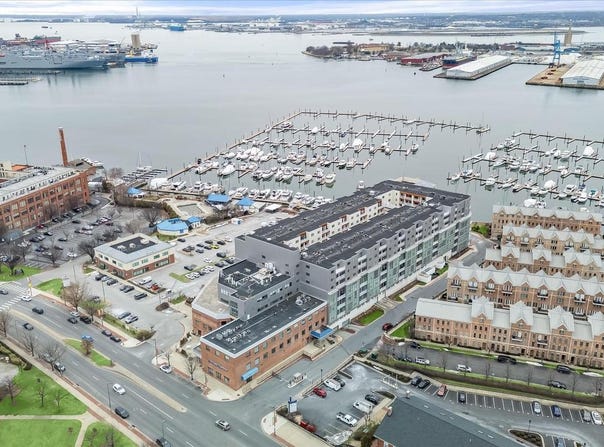 2702 LIGHTHOUSE PT E #516, BALTIMORE, MD 21224