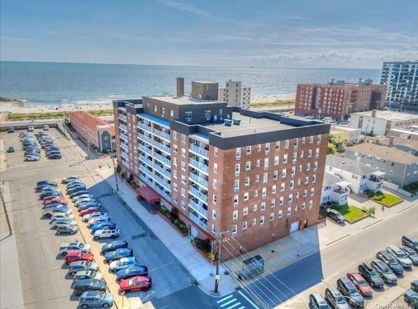 55 Monroe Boulevard, Long Beach, NY 11561